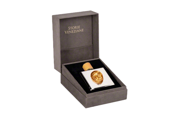 Mica d'Oro I_edited.png