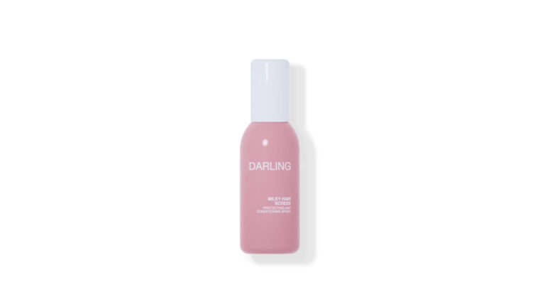 DARLING_MILKY HAIR SCREEN_Still life_Shadow_HR.jpg